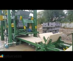 MÁQUINA DE BLOQUES Y ADOQUINES (AUTOMÁTICA) – 245.000 USD - 2